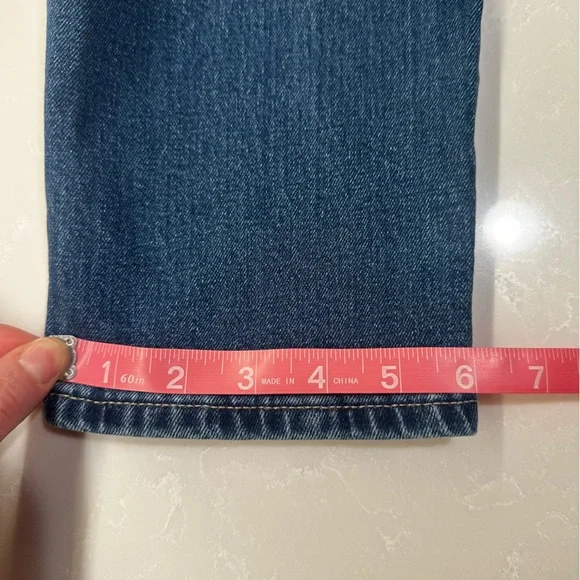 Lucky Brand High Rise Mom Jeans “Drew” Womens Size 8/29 Avg. - Picture 6 of 12